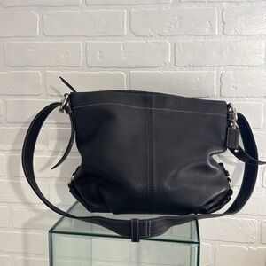 Coach Black leather shoulder bag pebbled leather